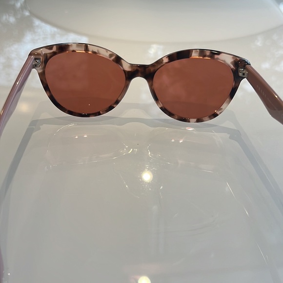 Prada Woman’s Sunglasses - Picture 5 of 6